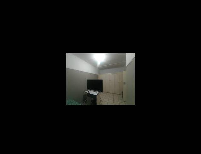 2 BEDROOM FLAT FOR SALE IN SCOTTSVILLE
